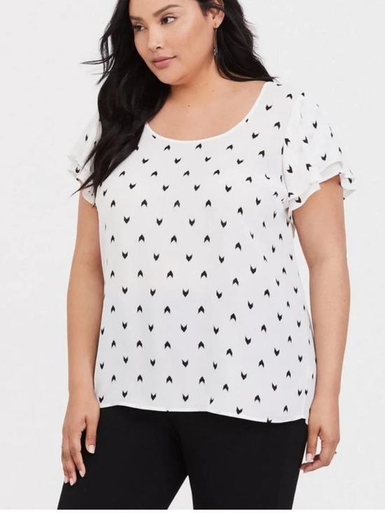 torrid Tops - torrid White Blouse with Black Heart Print